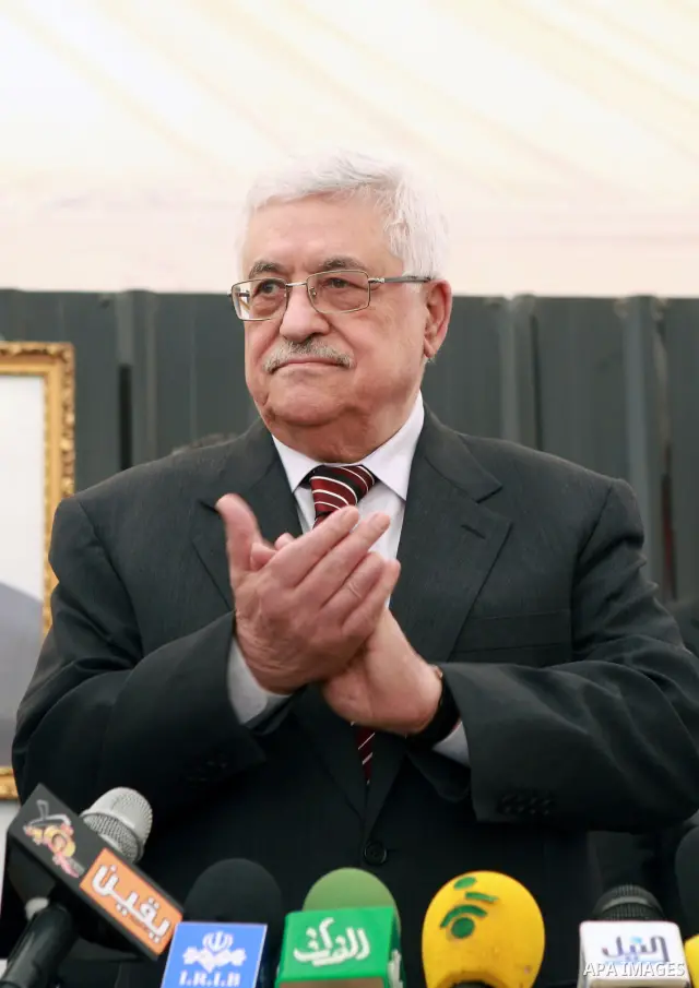 Palestinian President, Mahmoud Abbas (Abu Mazen), lays foundation stone for the construction of the new headquarters of the Embassy of the State of Palestine, in the Egypt capital Cairo, on Apr. 02, 2012. Photo by Thaer...