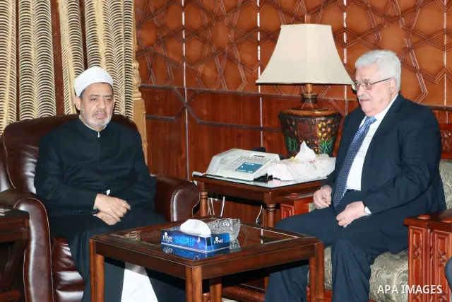Palestinian President Mahmoud Abbas, meet with Sheikh Al-Azhar, Ahmed al-Tayeb, in the Egypt capital Cairo, on Apr. 03, 2012. Photo by Thaer Ganaim