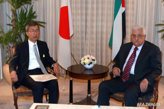 Palestinian President, Mahmoud Abbas (Abu Mazen), meets with the envoy of the peace process, Aimur, in Tokyo, on April, 12, 2012. Photo by Thaer Ganaim
