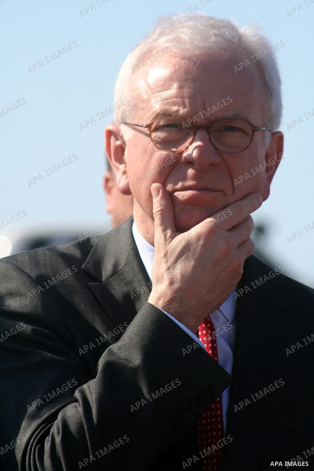 European Union (EU) Parliament President Hans-Gert Poettering inspects the damage of al-Quds hospital in Gaza city on February 23, 2009. A delegation of the European parliament, led by its president Hans Gert Poettering,...