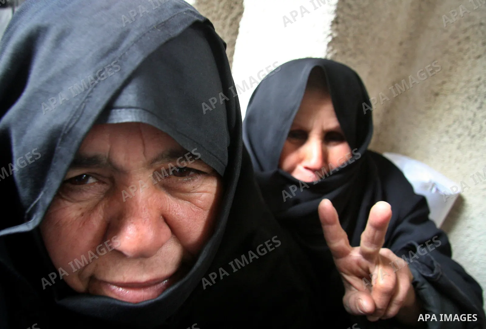 Palestinians take part in a protest in Gaza City calling for the release of Palestinian prisoners held in Israeli jails March 2, 2009 APAIMAGES PHOTO / Ashraf Amra