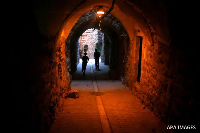 A sights from old city of hebron. With the Al-Aqsa Intifada in 2000 and the outbreak of clashes between Israeli forces and Palestinians in areas surrounding the town of old city of Hebron, the Israeli army imposed a bloc...