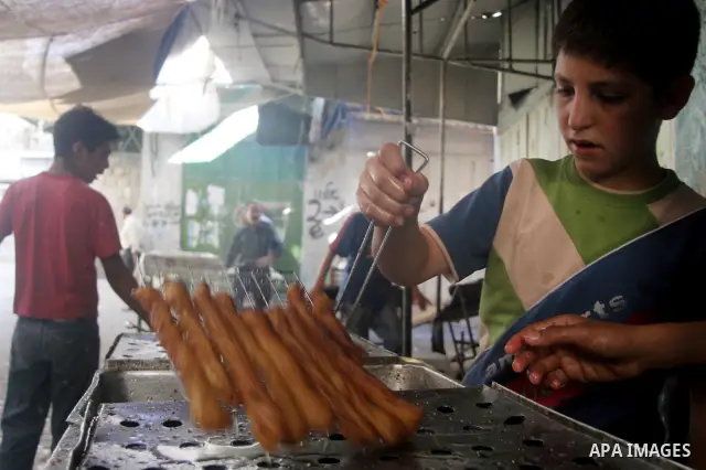 A sights from old city of hebron. With the Al-Aqsa Intifada in 2000 and the outbreak of clashes between Israeli forces and Palestinians in areas surrounding the town of old city of Hebron, the Israeli army imposed a bloc...