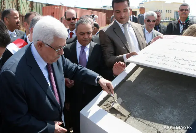 Palestinian President Mahmoud Abbas (Abu Mazen), lays foundation stone for the new building of the Embassy of Palestine. in Tunisia on May 01, 2012. Photo by Thaer Ganaim