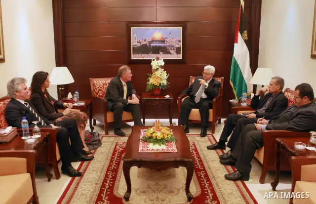 Palestinian President Mahmoud Abbas (Abu Mazen), meets with the Robert Serry, Envoy of the Secretary General to the United Nations in the West Bank, city of Ramallah on May 10, 2012. Photo by Thaer Ganaim