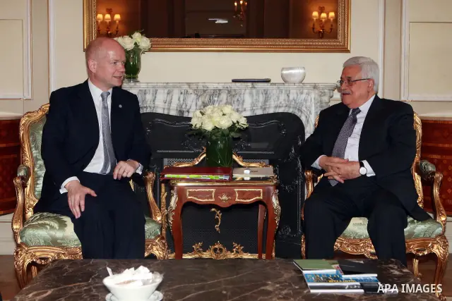 Palestinian President Mahmoud Abbas (Abu Mazen) meets with UK Foreign Secretary William Hague in Paris on 06 July 2012. Photo by Thaer Ganaim