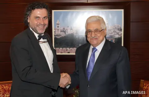 Palestinian President Mahmoud Abbas (Abu Mazen) meets with the Czech representative to the Palestinian Authority in the West Bank city of Ramallah, on 02 August 2012. Photo by Thaer Ganaim