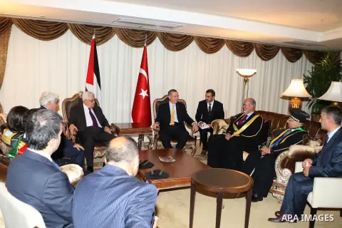 Palestinian President Mahmoud Abbas ( Abu Mazen ) meets with Turkish Prime Minister Recep Tayyip Erdogan in the Turkish capital Ankara, Sept. 21, 2012. Photo by Thaer Ganaim