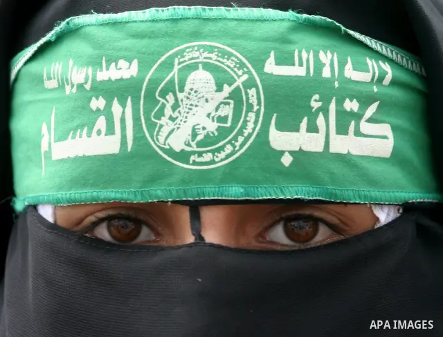 Palestinian women supporters of Hamas shout slogans during a demonstration against the fighting between Hamas militants and Palestinian security loyal to president Mahmud Abbas in the West Bank, in Gaza City, June 6,2009...