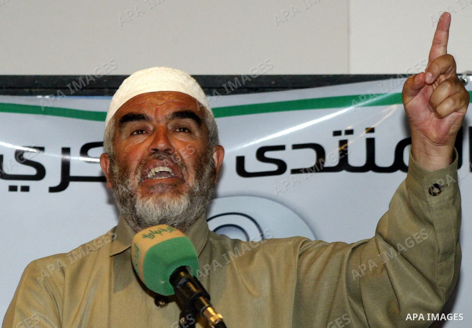 The Head of the Islamic Movement in Jerusalem, Sheikh Raed Salah deliver speech during a protest calling for release of the jailed Palestinians in Israeli jails, in Jerusalem city on june 25, 2009. Photo by Mahfouz Abu T...