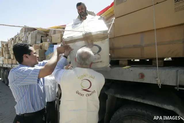 A Medical aid trucks enter through the Rafah border crossing in the southern Gaza Strip on June 28, 2009. An Assistance from the State of Qatar to the Palestinian people. Photo By Abed Rahim Khatib