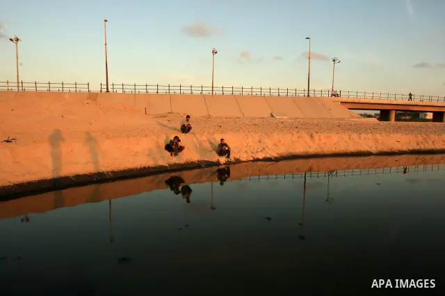 A general view shows a water canal polluted with sewage flowing into the Mediterranean Sea from Gaza City, June 22, 2009. The Gaza Health Ministry launched a public awareness campaign earlier this month to warn about the...