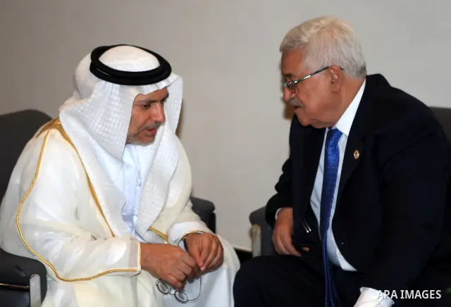 Palestinian President Mahmoud Abbas meets with UAE Minister for Foreign Affairs Anwar Mohammed Gargash in the Red Sea resort of Sharm El-Sheikh in Egypt on July 15, 2009. Photo by Omar Rashidi