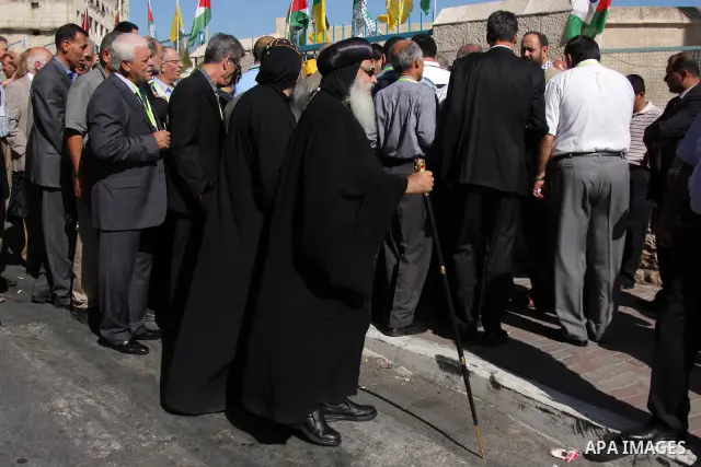 A members of Fatah during their arrival to attend the sixth conference of the Revolutionary Council of Fatah in the West Bank city of Bethlehem on Aug 4, 2009. Photo by Issam Rimawi
