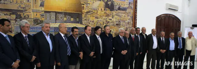 Palestinian President Mahmoud Abbas and the elected Central Committee of Fatah movement takes a memorial picture in the West Bank city of Ramallah August 13, 2009. Fatah, the long-dominant Palestinian political movement,...