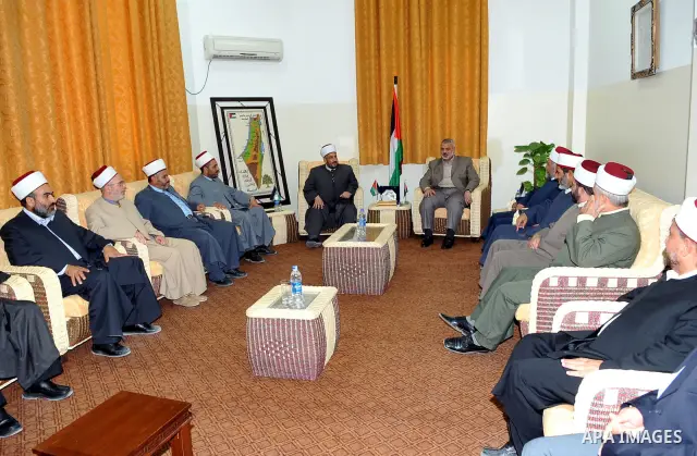 Palestinian Prime Minister of Hamas Ismail Haniya meets with the council of Justices in Gaza City on Aug 18, 2009. Photo by Mohammed Ostaz