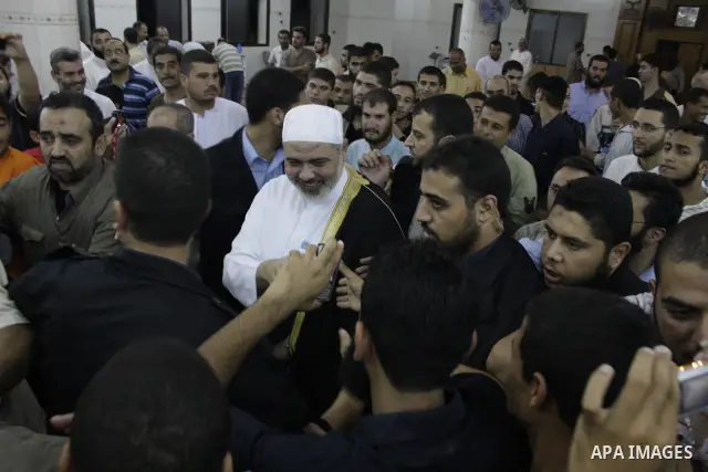 A Palestinian prime minister of Hamas Ismail Haniya Attends the Tarraweh prayers during the Islamic holy month Ramadan at a mosque in Deir al-Balah central Gaza strip on Sep 12, 2009. Photo by Ashraf amra