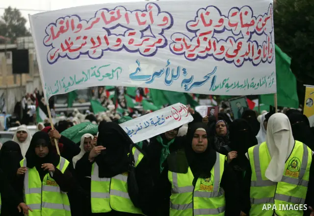 Palestinian Hamas supporters take part in a protest in Gaza City April 22, 2010, calling for the release of Palestinian prisoners from Israeli jails. According to Waed, the Palestinian Prisoners Association, about 7,500...
