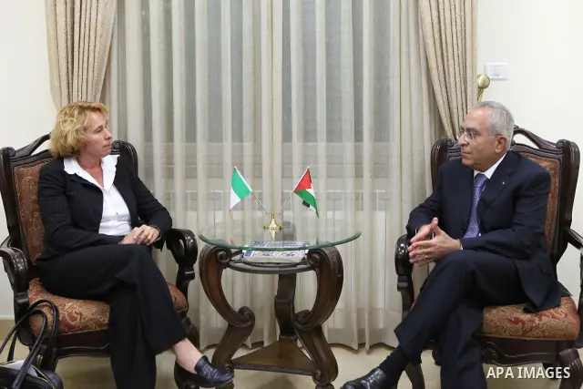 Palestinian Prime Minister Salam Fayyad during his meeting with the Italian deputy Foreign Minister, Stephani Karaksy at the Prime Minister's Office on June 3, 2010. Photo by Mustafa Abu Dayeh\pool