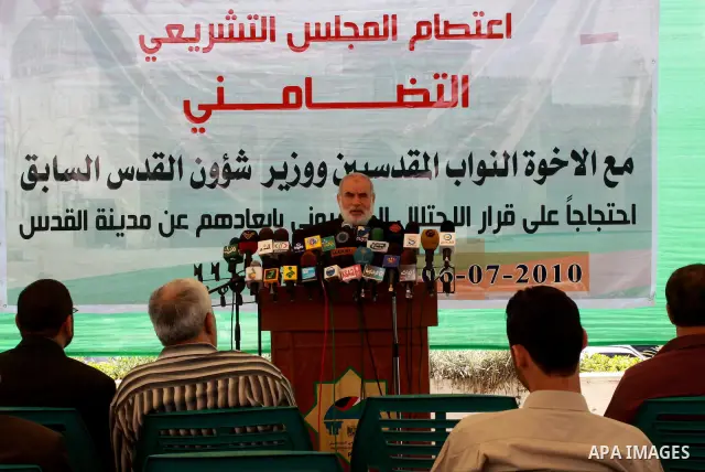 The spokesman of the Palestinian Parliament, Ahmed Bahr delivers speech during a press conference in Gaza city on July 6, 2010. Photo by Mohammed Asad