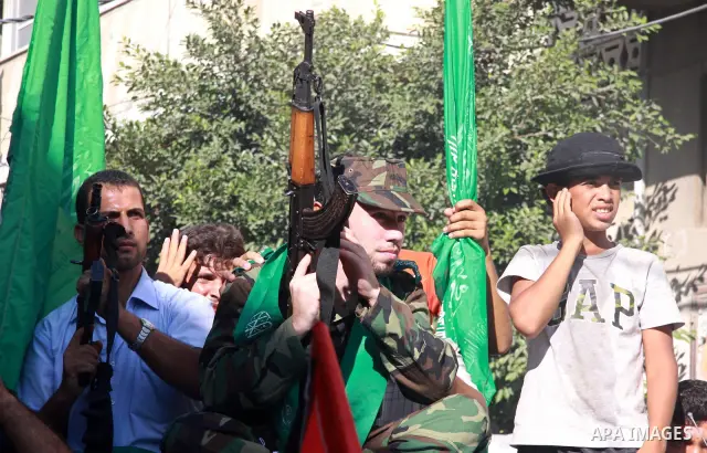 Palestinian prisoner Ali Heless is welcomed by relatives following his release from an Israeli jail in Gaza city on August 5, 2010. Mohammed Sobhi