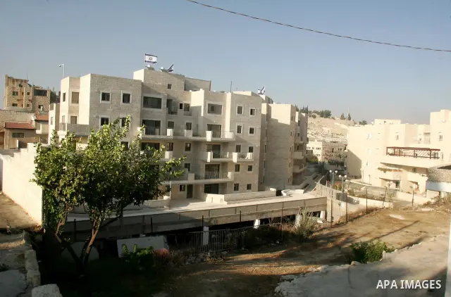 Settlers houses is seen in the Jewish settlement of Ma'ale Hezetim near Jerusalem on August 22, 2010. Israeli Prime Minister Benjamin Netanyahu said on Sunday reaching a peace deal with the Palestinians would be "difficu...