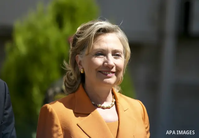 U.S. Secretary of State Hillary Clinton smiles upon her arrival for a meeting with Palestinian President Mahmoud Abbas in the West Bank city of Ramallah Sept. 16, 2010. The United States said on Wednesday it believed Isr...