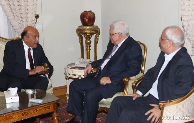 Palestinian President Mahmoud Abbas during a meeting with Minister, Omar Suleiman in Cairo on Oct. 4,2010. Photo by Thaer Ganaim