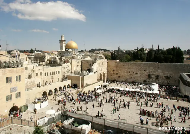 A general view of the Western Wall plaza and the Al-Aqsa mosque compound (background) in Jerusalem's old city on Oct. 7, 2010. Planners in Jerusalem are considering creating the first new 'gate' into the Old City in more...