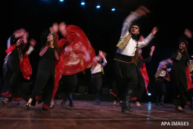 Palestinian folk dancers perform during a cultural event in the West Bank city of Ramallah, Dec. 28, 2010. Photo by Issam Rimawi