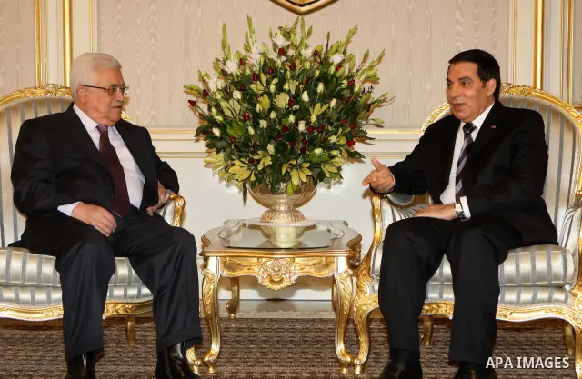 Palestinian President Mahmoud Abbas during a meeting with Tunisian President, Zine El Abidine Ben Ali in Tunis on Jan. 3,2011. Photo by Thaer Ganaim