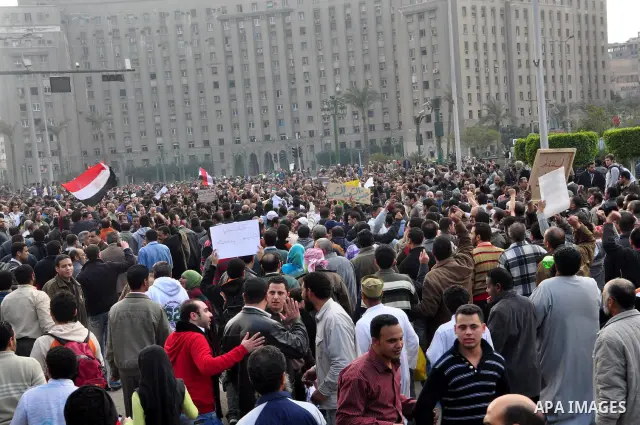 Anti-government protesters demonstrate against president Hosni Mubarak regime in Tahrir, or Liberation Square in Cairo, Egypt, Jan. 30, 2011. Photo by Ahmed Asad