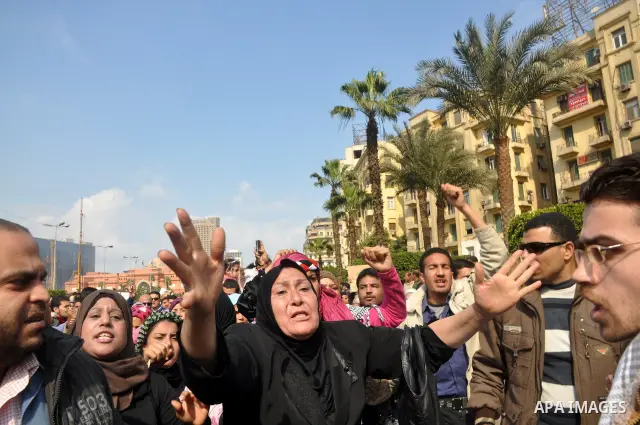 Anti-government protesters demonstrate against president Hosni Mubarak regime in Tahrir, or Liberation Square in Cairo, Egypt, Jan. 30, 2011. Photo by Ahmed Asad