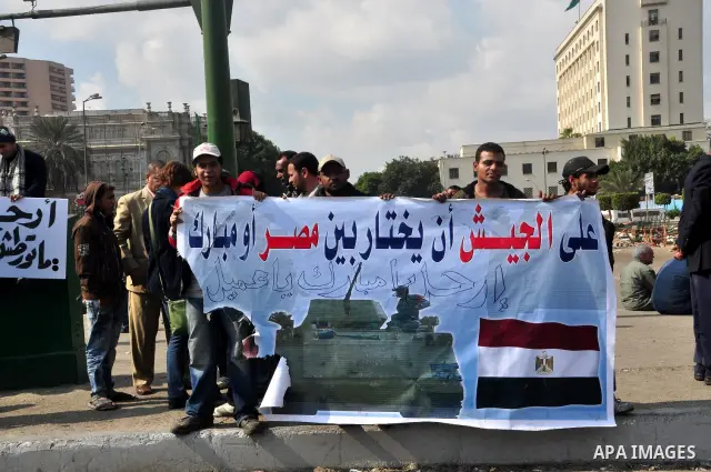 Anti-government protesters demonstrate against president Hosni Mubarak regime in Tahrir, or Liberation Square in Cairo, Egypt, Jan. 30, 2011. Photo by Ahmed Asad