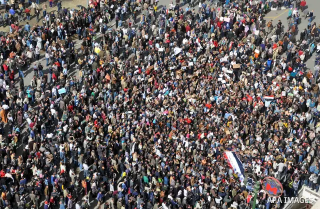 Anti-government protesters demonstrate against president Hosni Mubarak regime in Tahrir, or Liberation Square in Cairo, Egypt, Jan. 31, 2011. Photo by Ahmed Asad