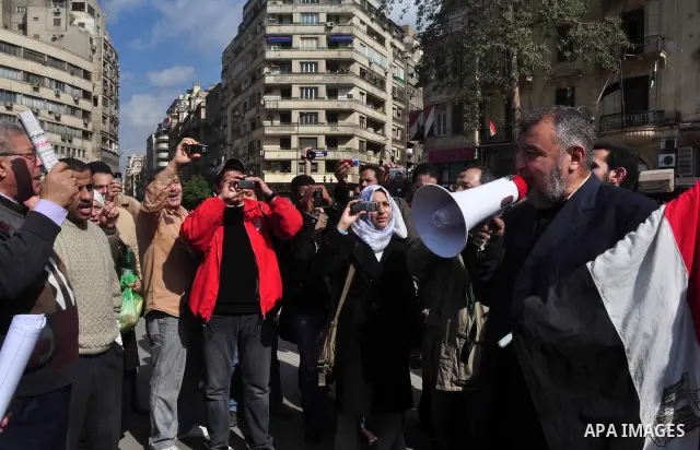 Anti-government protesters demonstrate against president Hosni Mubarak regime in Tahrir, or Liberation Square in Cairo, Egypt, Jan. 31, 2011. Photo by Ahmed Asad