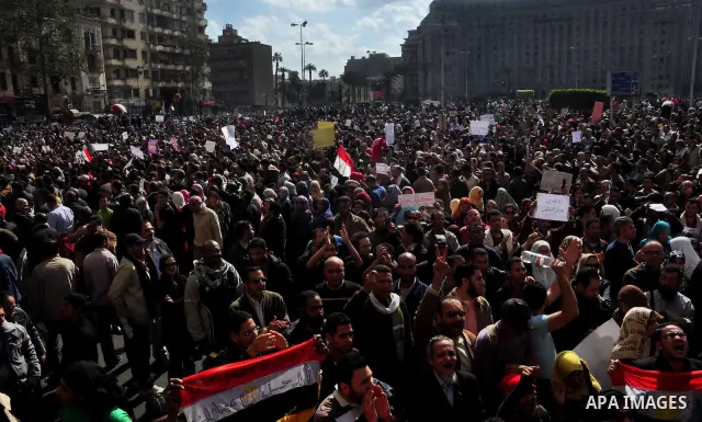Anti-government protesters demonstrate against president Hosni Mubarak regime in Tahrir, or Liberation Square in Cairo, Egypt, Jan. 31, 2011. Photo by Ahmed Asad
