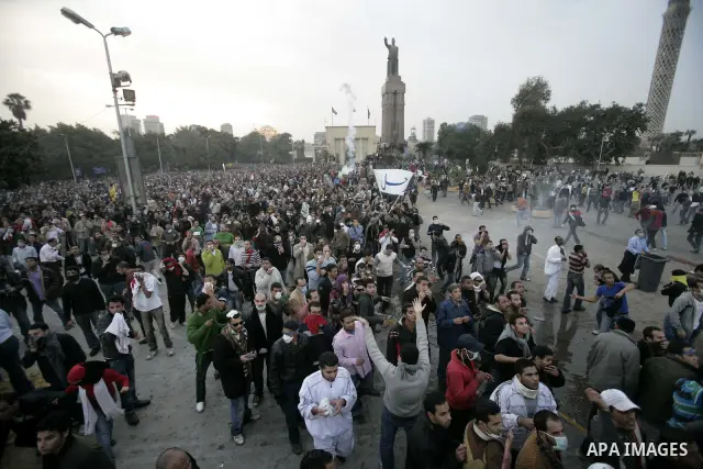 Anti-government protesters demonstrate against president Hosni Mubarak regime in Tahrir, or Liberation Square in Cairo, Egypt, Jan. 29, 2011. Photo by Karam Nasser