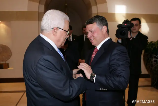 Palestinian President Mahmoud Abbas during a meeting with Jordan's King Abdullah II bin al-Hussein, in Amman on Feb. 6, 2011. Photo by Thaer Ganaim