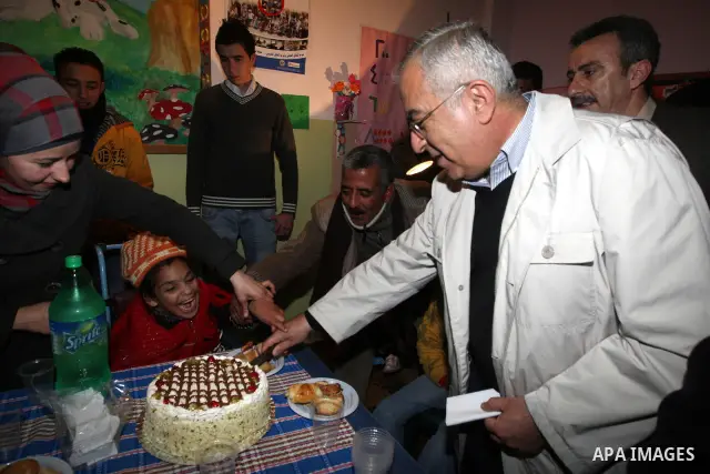 Palestinian prime minister, Salam Fayyad visit the West Bank town of Nablus on Feb 20,2011. Photo by Mustafa Abu Dayeh
