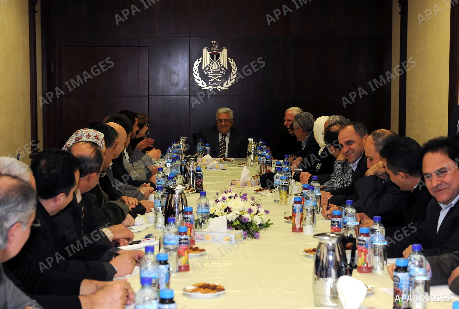 Palestinian President Mahmoud Abbas meets with members of the Fatah bloc in the Palestinian Legislative Council in the West Bank city of Ramallah on February 28, 2011. Photo by Omar Rashidi