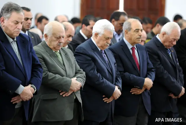 Palestinian President Mahmoud Abbas (Abu Mazen) attends Friday prayers in the West Bank city of Ramallah on March 4, 2011. Photo by Thaer Ganaim