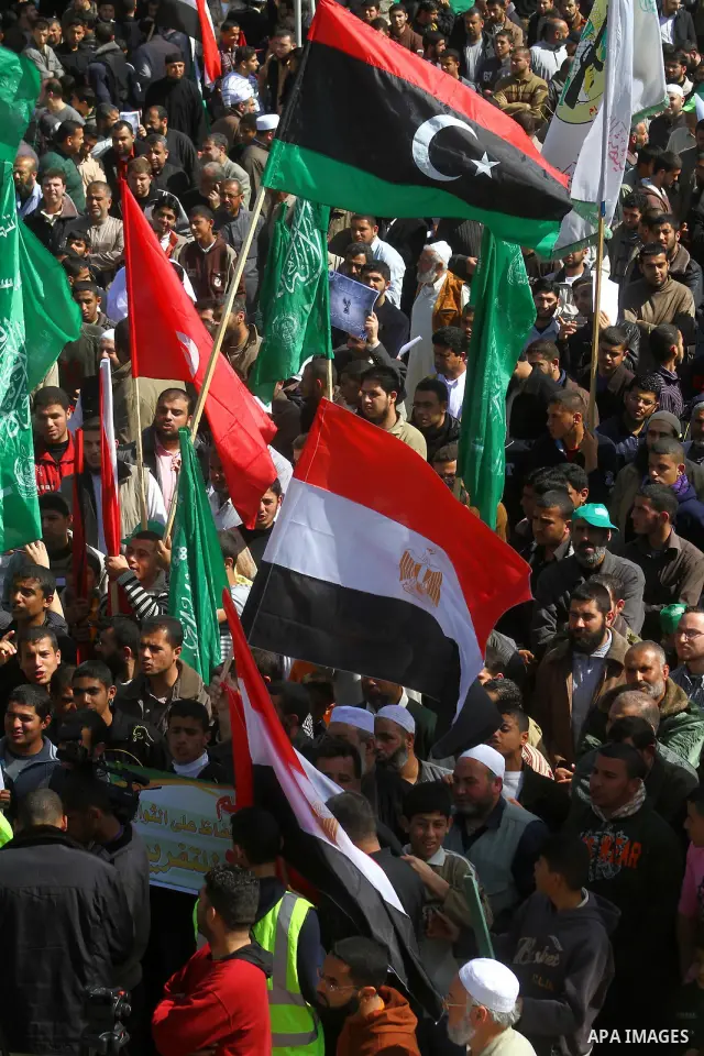Palestinian Hamas supporters attend a Hamas rally in Gaza city, which called for an end to Palestinian divisions, March 4, 2011. Photo by Ashraf Amra
