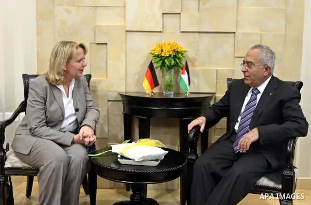 Palestinian Prime Minister, Salam Fayyad meets with the president of the German Bundesrat, Hannelore Kraft in the West Bank city of Ramallah on March 8, 2011. Photo by Mustafa Abu Dayeh