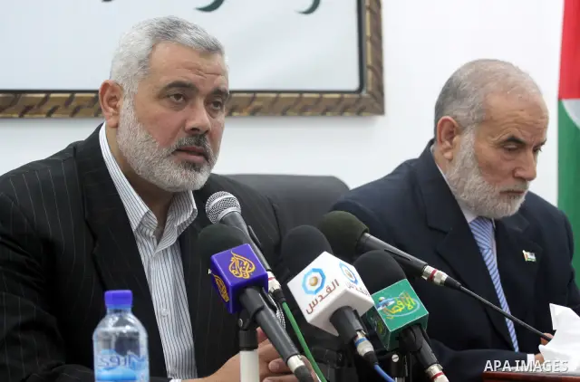 Palestinian prime minister in Gaza Strip, Ismail Haneiyah heads a meeting to the Legislative Council to discuss the new government headed by in Gaza city on March 10,2011. Photo by Mohammed Asad
