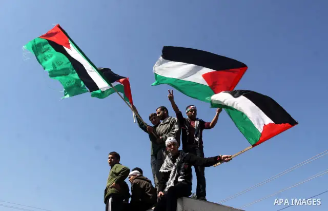 Palestinian demonstrators take part in a protest calling for Palestinian political unity between Gaza's Hamas rulers and the Fatah-dominated Palestinian Authority which rules from Ramallah, on March 15, 2011in Gaza City,...