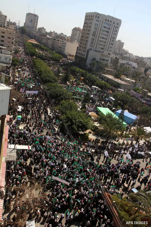 Palestinian demonstrators take part in a protest calling for Palestinian political unity between Gaza's Hamas rulers and the Fatah-dominated Palestinian Authority which rules from Ramallah, on March 15, 2011in Gaza City,...