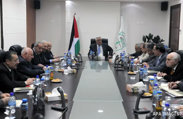 Palestinain President Mahmoud Abbas (Abu Mazen) meets with the Executive Committee of the Palestine Liberation Organization in Ramallah west bank 03.15.2011 photo by Thaer Ganaim