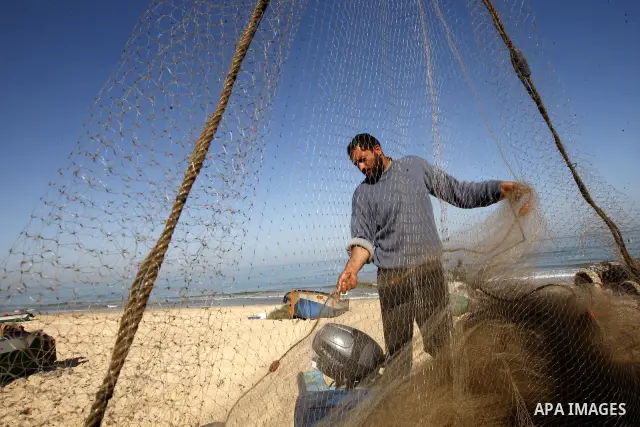 Palestinian fisherman on the coast of Rafah in the southern Gaza Strip on March 16, 2011. Israel said Tuesday it seized a cargo ship loaded with weapons sent by Iran to Palestinian militants in Gaza, including sophistica...