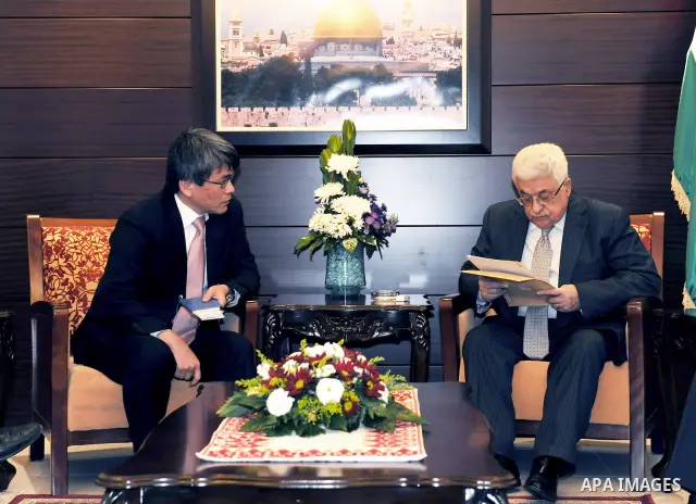 Palestinain President Mahmoud Abbas (Abu Mazen) meets with the the Representative of Japan Nawfumi Hashimoto in Ramallah west banck March, 17,2011 .Photo by Thaer Ganaim.